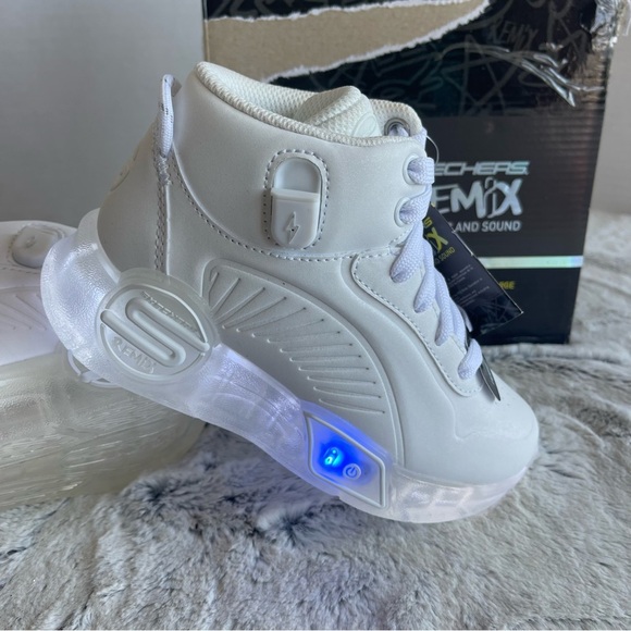 Skechers Remix Kids White Light-Up Sneakers New Size 13 Little Girls - Picture 9 of 9
